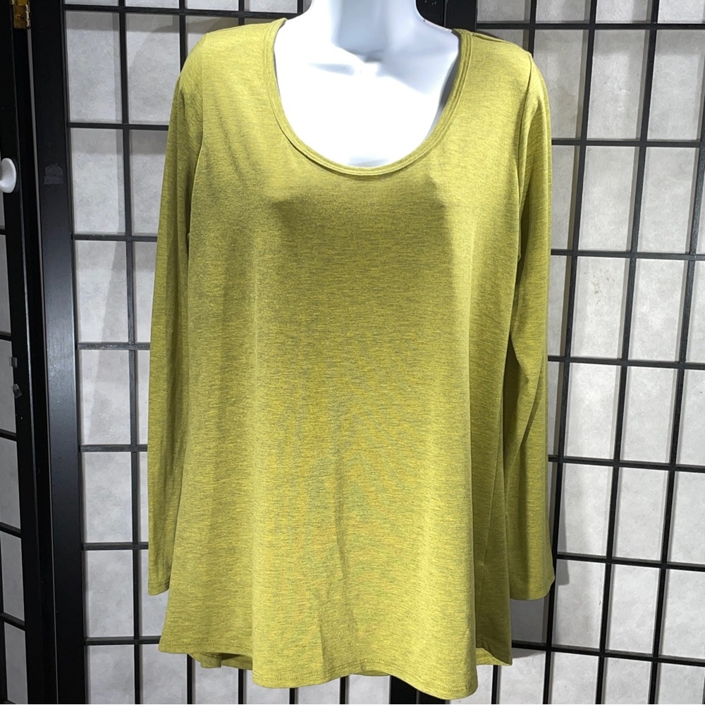 Lularoe ladies top size large
